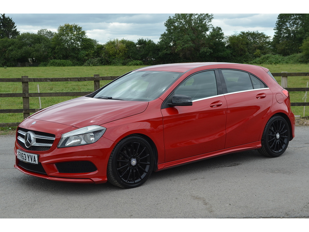Mercedes-Benz A Class A180 Cdi Amg Sport Red #4