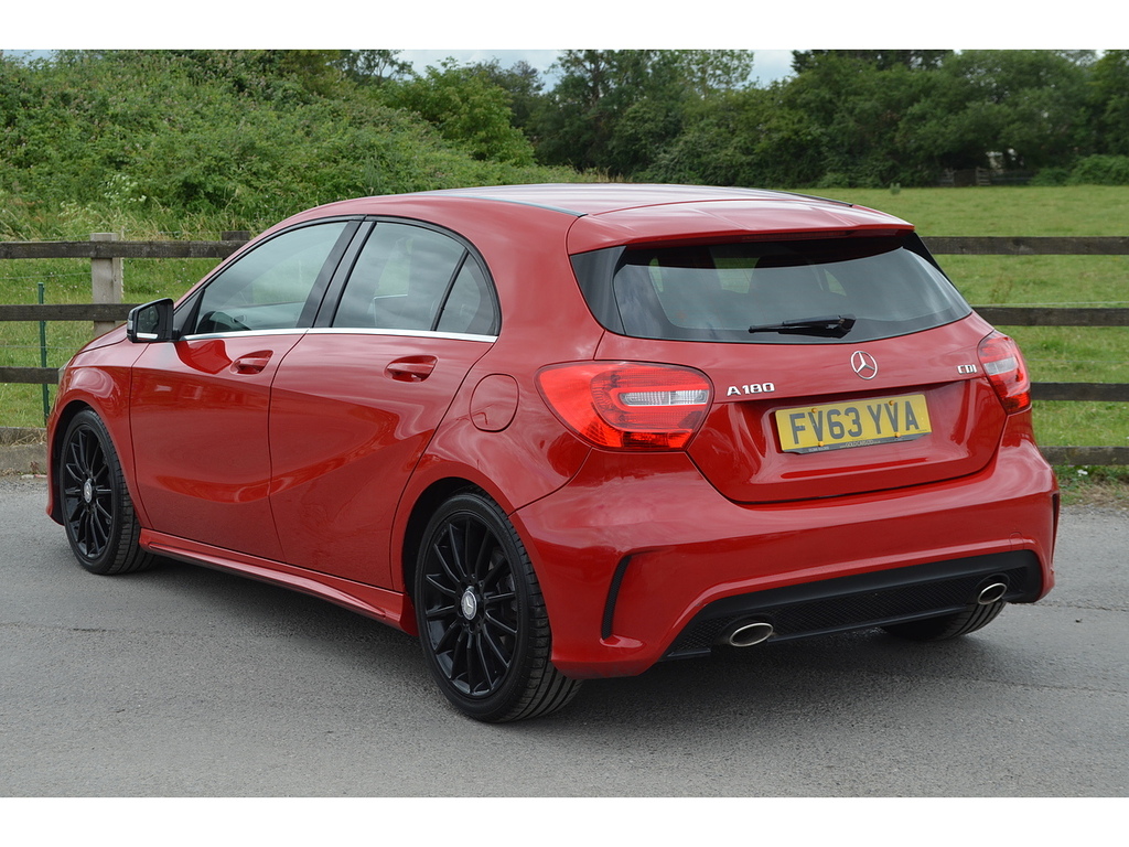 Mercedes-Benz A Class A180 Cdi Amg Sport Red #6