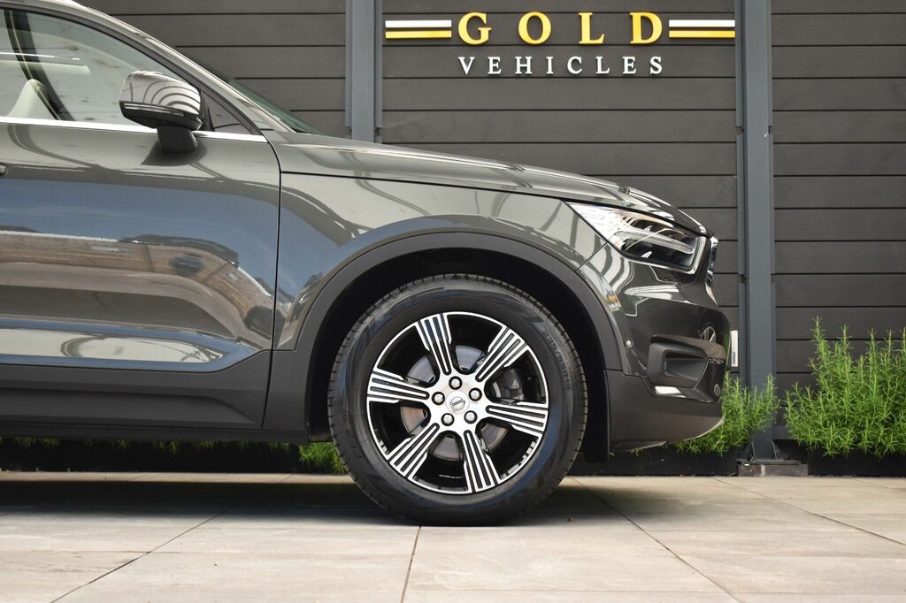 Volvo XC40 2.0 T4 R-design Pro Awd Euro 6 Ss White #36