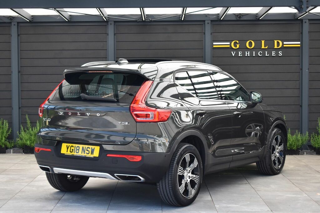 Volvo XC40 2.0 T4 R-design Pro Awd Euro 6 Ss White #21