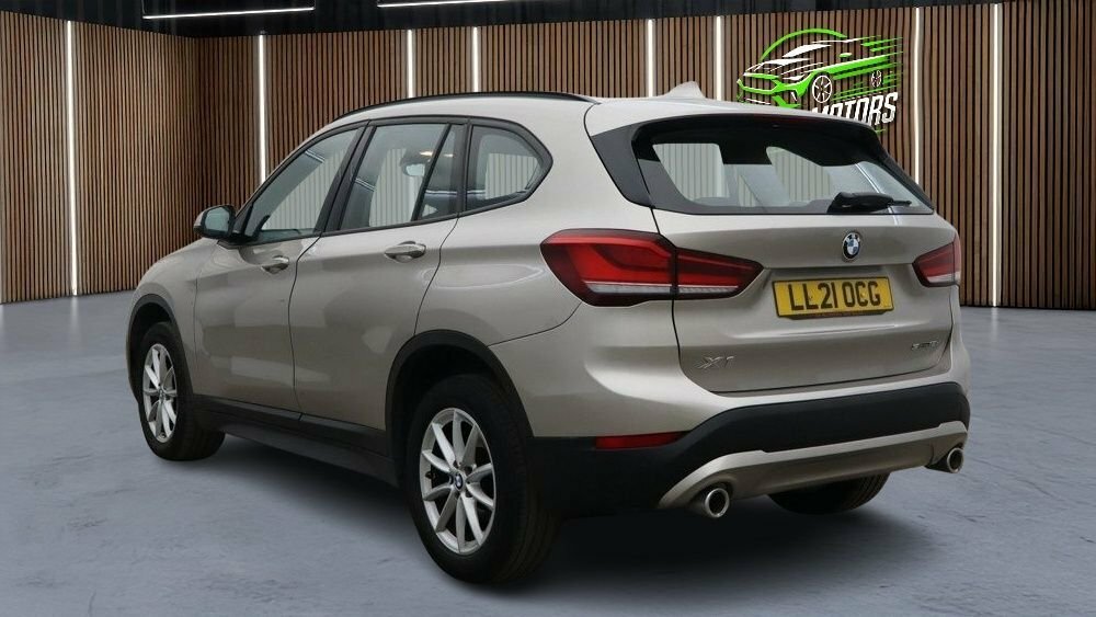 BMW X1 2L Se Silver #5