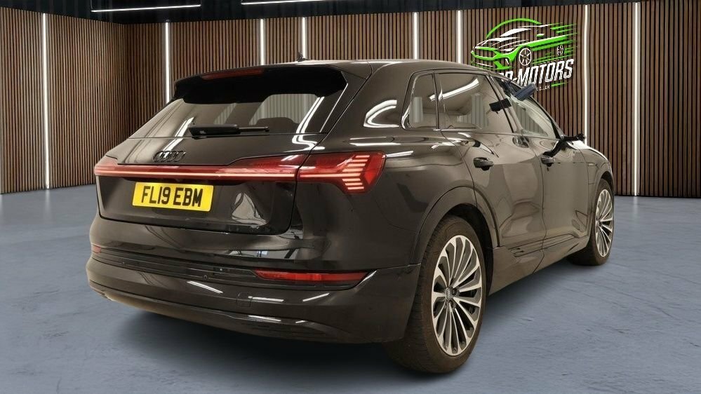 Audi E-tron Suv Black #4