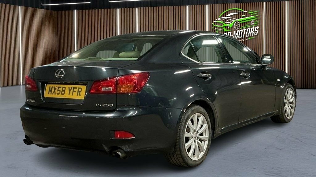 Lexus IS 2L Se Grey #3