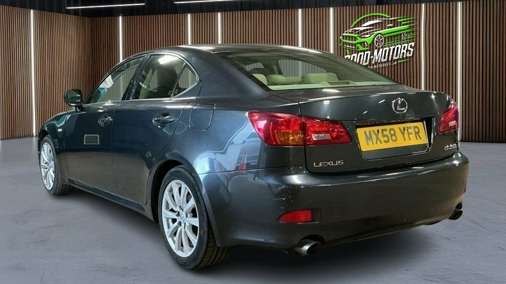 Lexus IS 2L Se Grey #4