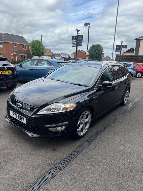 Ford Mondeo Estate Black #5