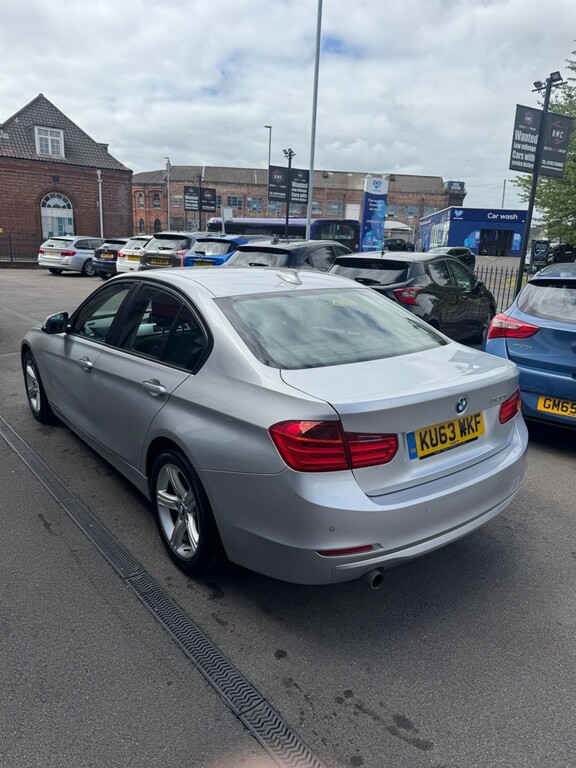 BMW 3 Series 320I Xdrive M Sport Blue #4