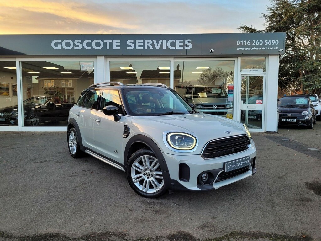 Mini Countryman 1.5 Cooper Exclusive Suv All4 Euro Silver