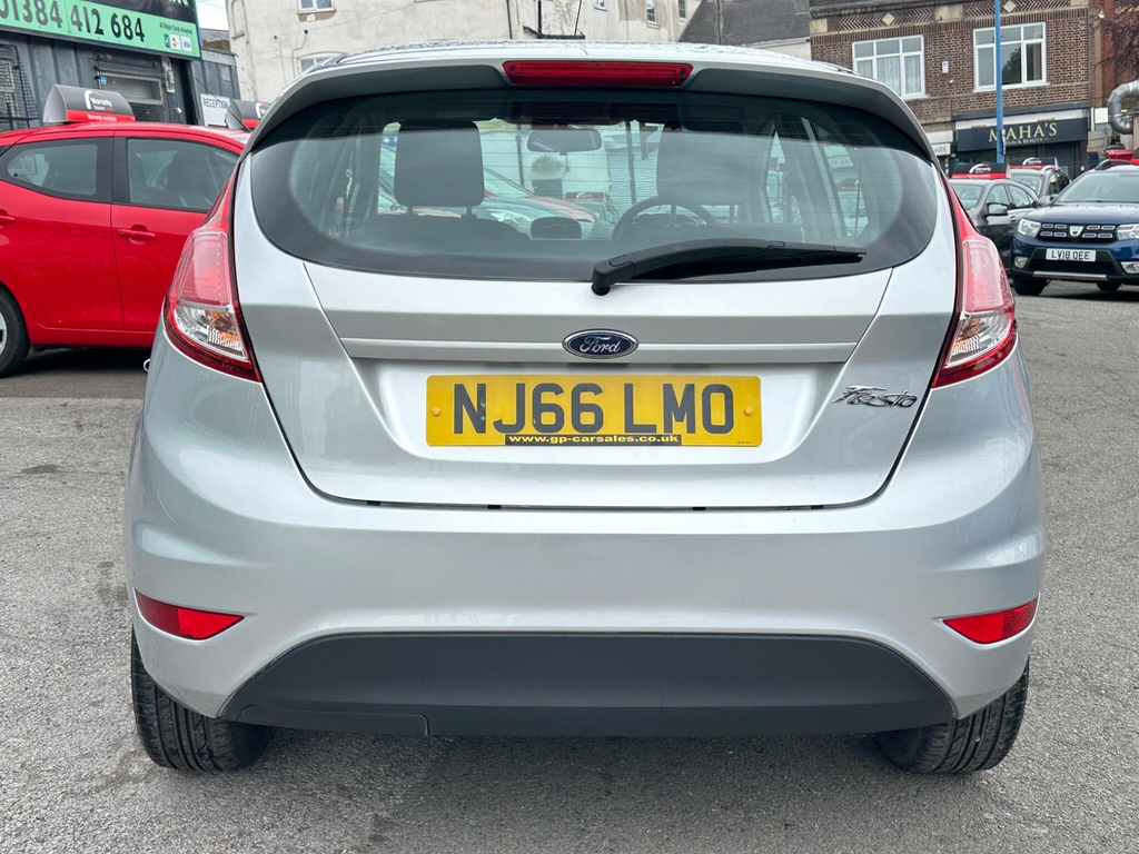 Ford Fiesta 1.25 Zetec Euro 6 NJ66LMO #5