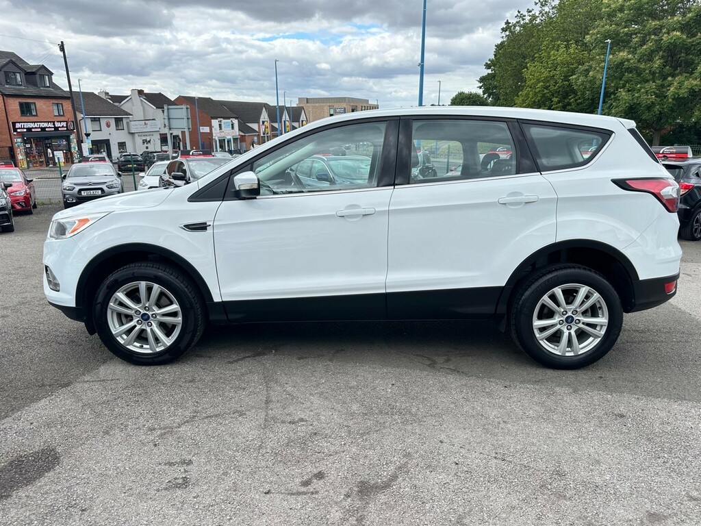 Ford Kuga 1.5 Tdci Zetec Euro 6 Ss  #4