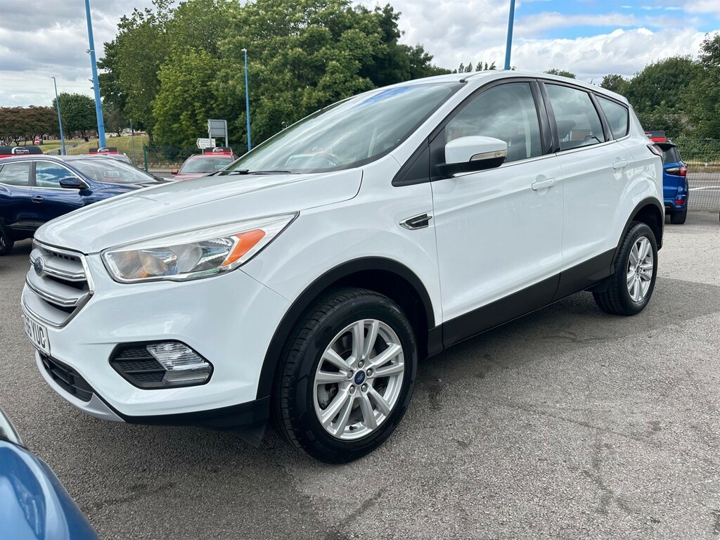 Ford Kuga 1.5 Tdci Zetec Euro 6 Ss  #3