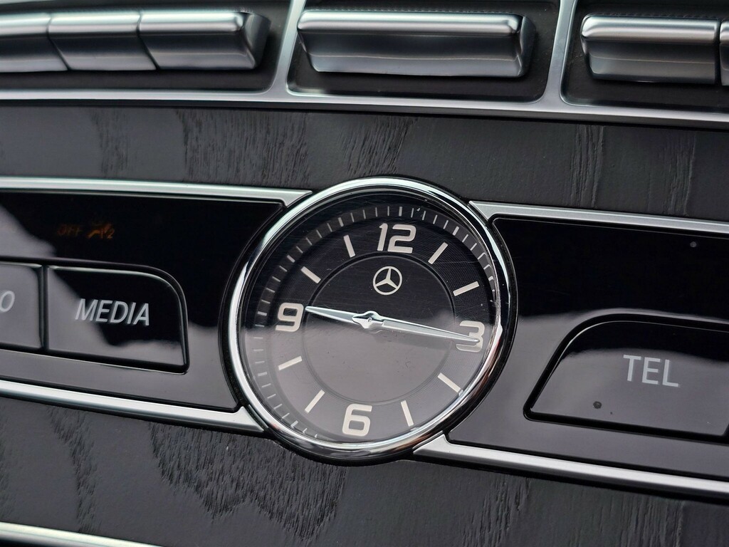 Mercedes-Benz E Class 2.0 E200 Amg Line Edition Estate G-tron Black #27