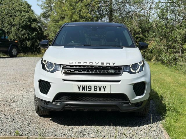 Land Rover Discovery Sport Td4 Landmark Suv White #3