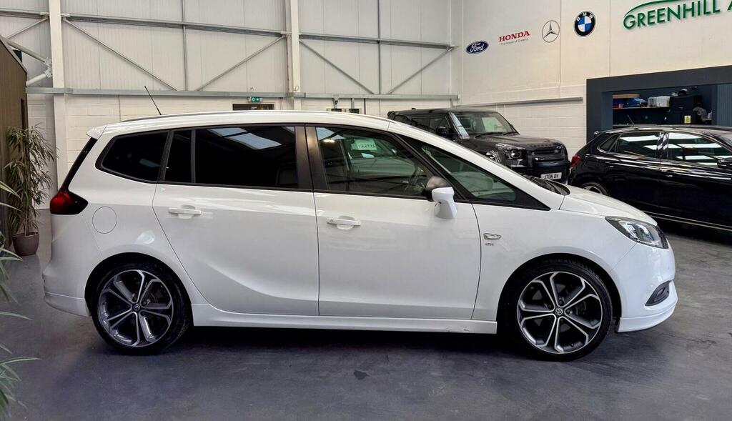 Vauxhall Zafira Tourer 2.0 Cdti Sri Nav Euro 6 Ss White #6