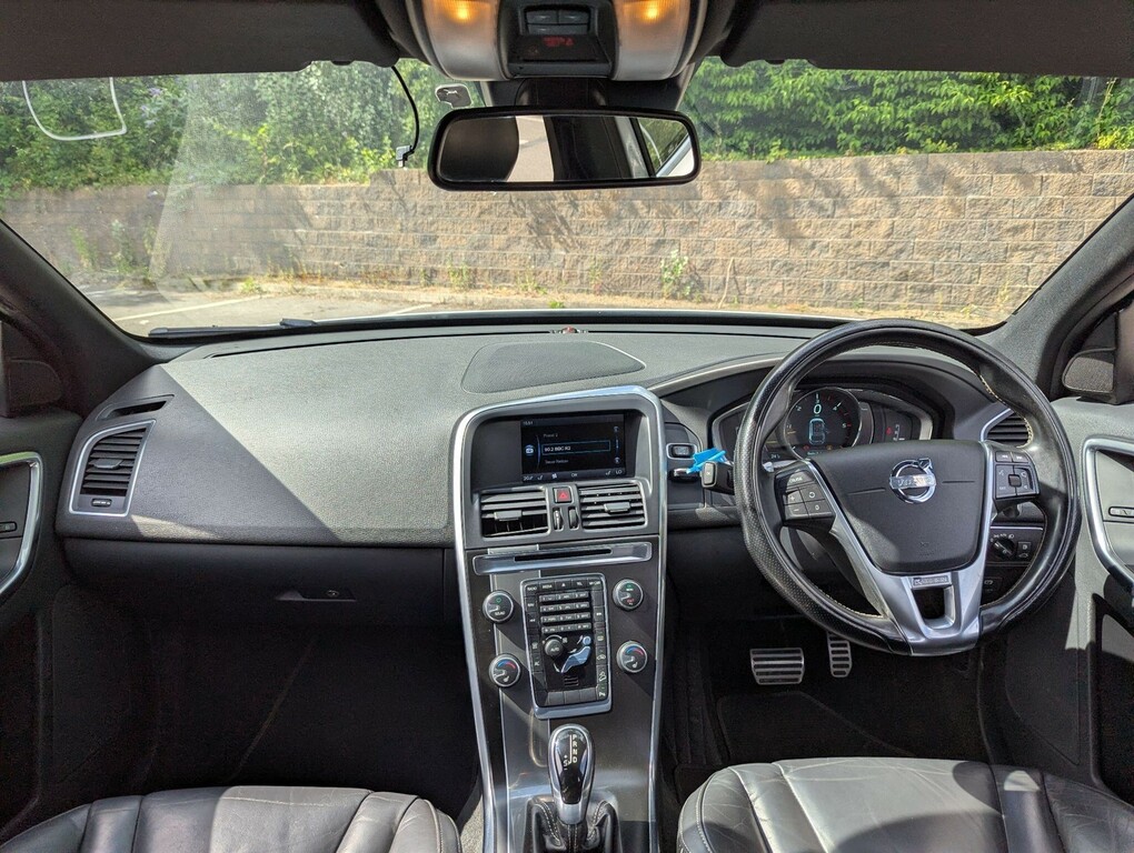 Volvo XC60 D4 163 R Design Nav Awd Geartronic Black #11
