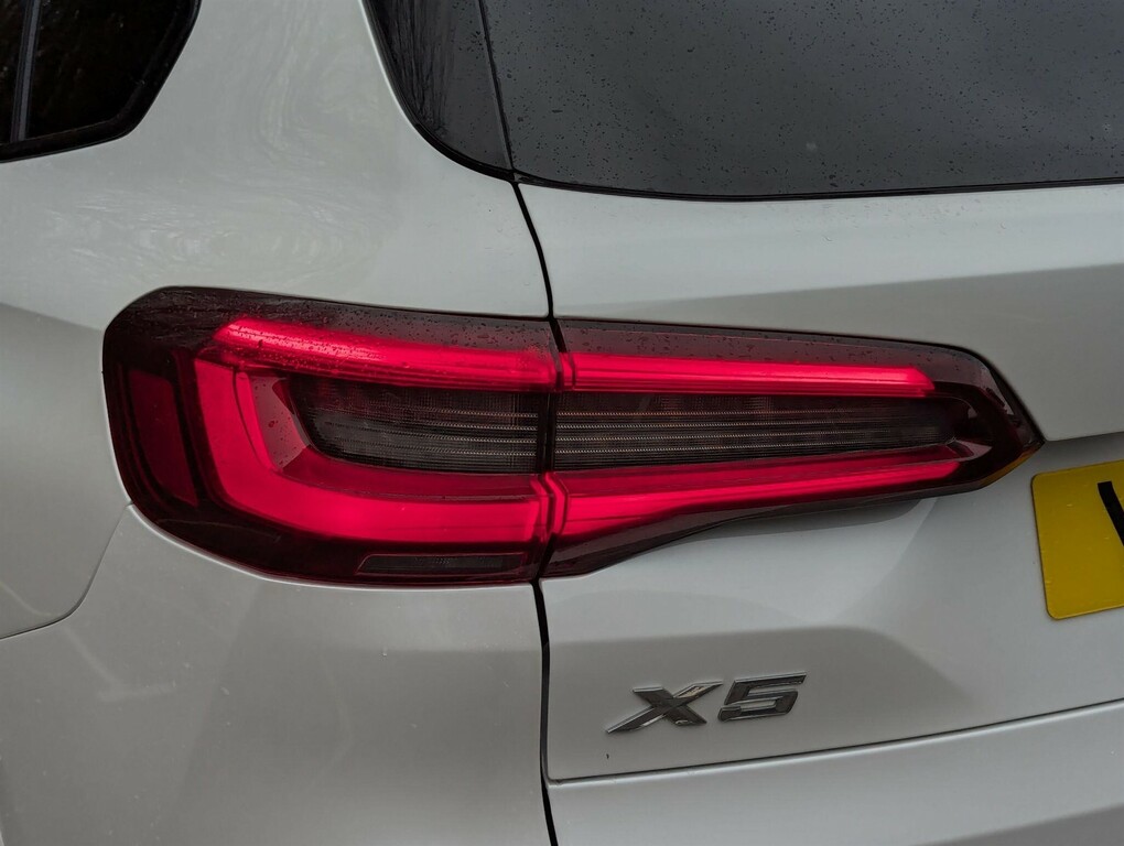 BMW X5 2021 3.0 30D Mht M Sport Suv Hybrid Aut Black #29