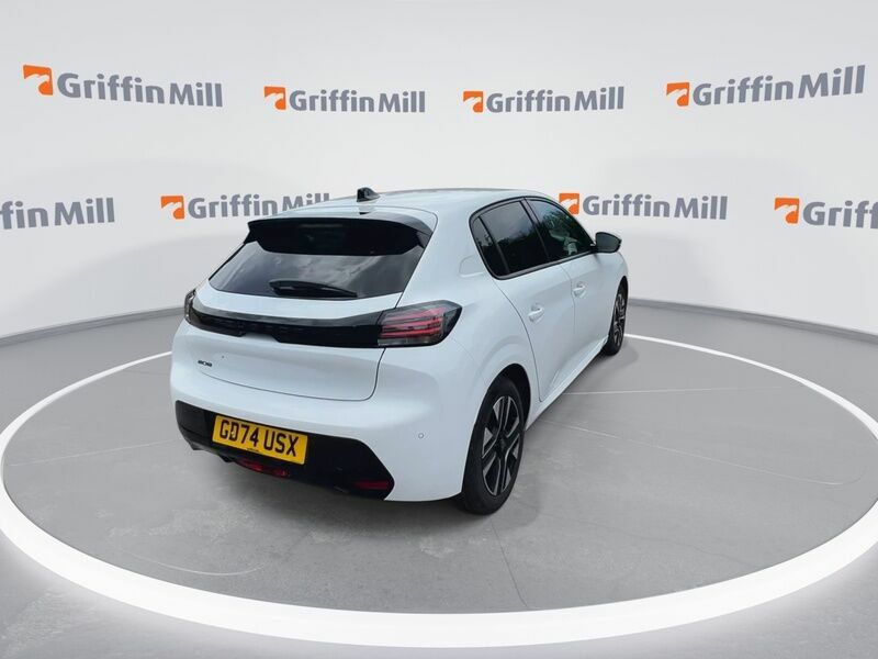 Peugeot 208 1.2 Puretech Allure Hatchback Eu White #5