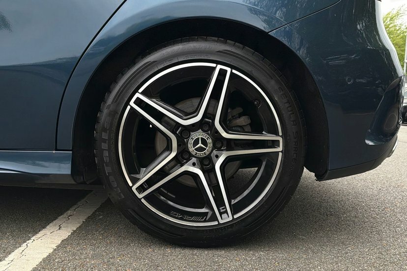 Mercedes-Benz A Class A200 Amg Line Executive Hatchback KN23YVS Blue #4