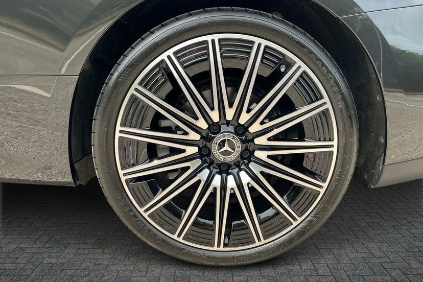Mercedes-Benz CLE Class Cle300h Mhev Amg Line Premium Plus Coupe Grey #4