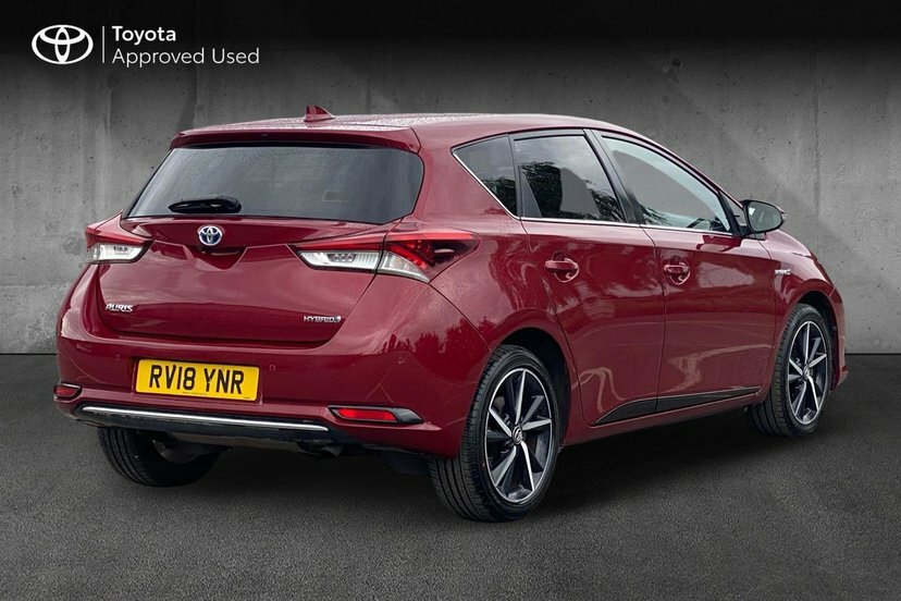Toyota Auris 1.8 Vvt-h Design Hatchback Hybrid Cvt RV18YNR Red #2