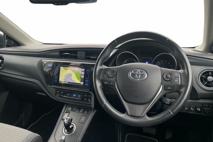 Toyota Auris 1.8 Vvt-h Design Hatchback Hybrid Cvt RV18YNR Red #6