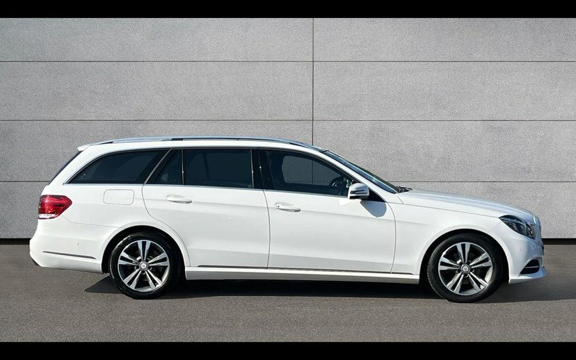 Mercedes-Benz E Class 2.1 E220 Bluetec Se Premium G-tronic PA66MWY  #3