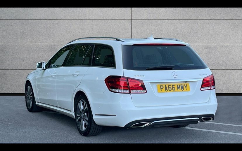 Mercedes-Benz E Class 2.1 E220 Bluetec Se Premium G-tronic PA66MWY  #2
