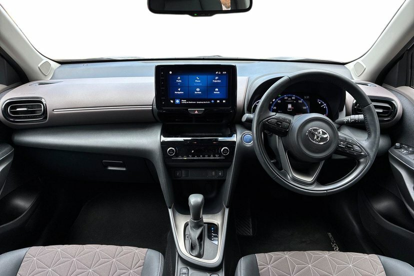 Toyota Yaris Cross 1.5 Vvt-h Excel Suv Hybrid E-cvt 116 P RY23LMU Silver #5