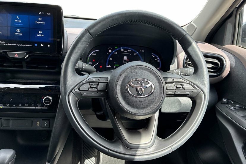 Toyota Yaris Cross 1.5 Vvt-h Excel Suv Hybrid E-cvt 116 P RY23LMU Silver #6