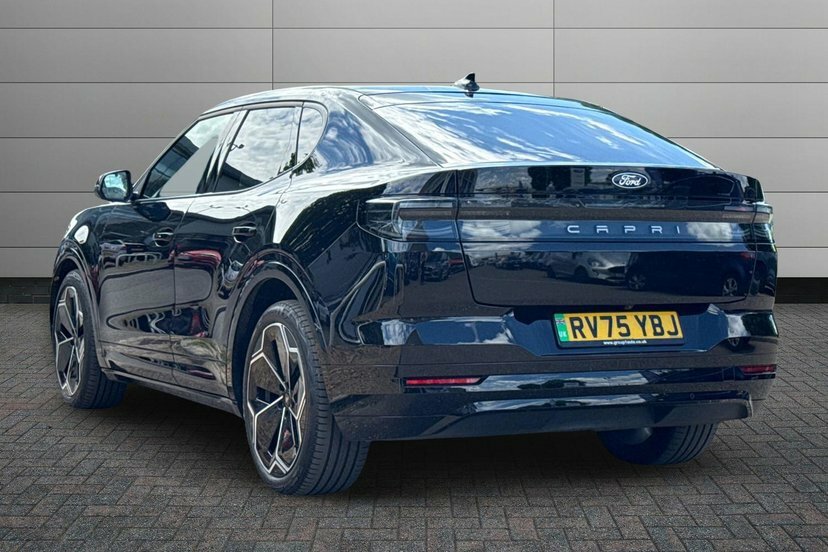 Ford Capri Extended Range 77Kwh Premium Suv Black #3