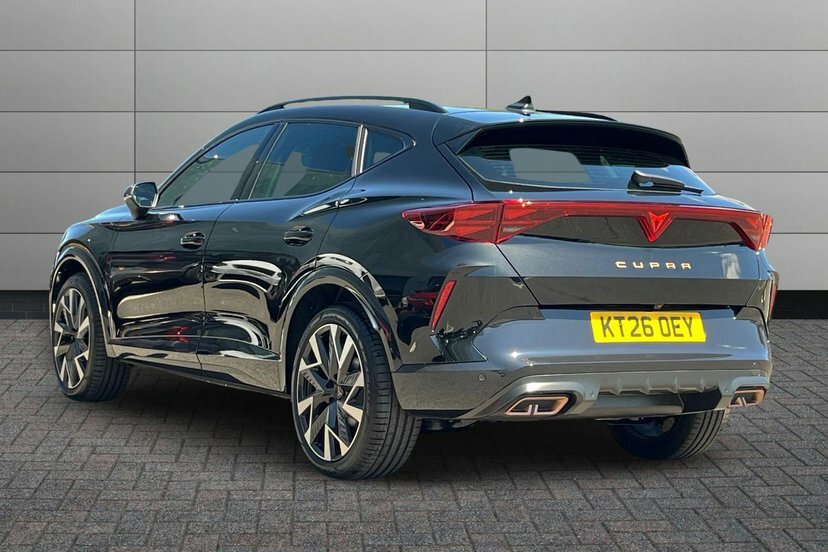 Cupra Formentor 1.5 Ehybrid 25.8Kwh V2 Suv Plug-in Hybr KT26OEY Black #3