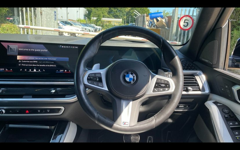 BMW X5 X5 Xdrive30d M Sport AV24MPX Black #5