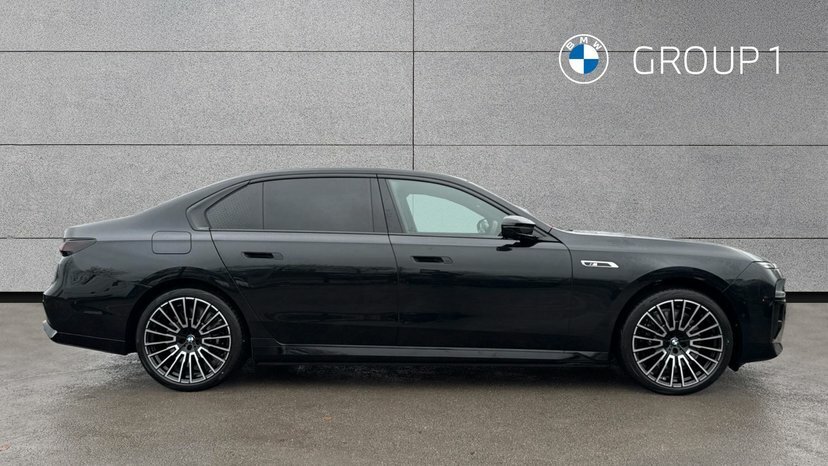 BMW 7 Series M760e Xdrive Black #3