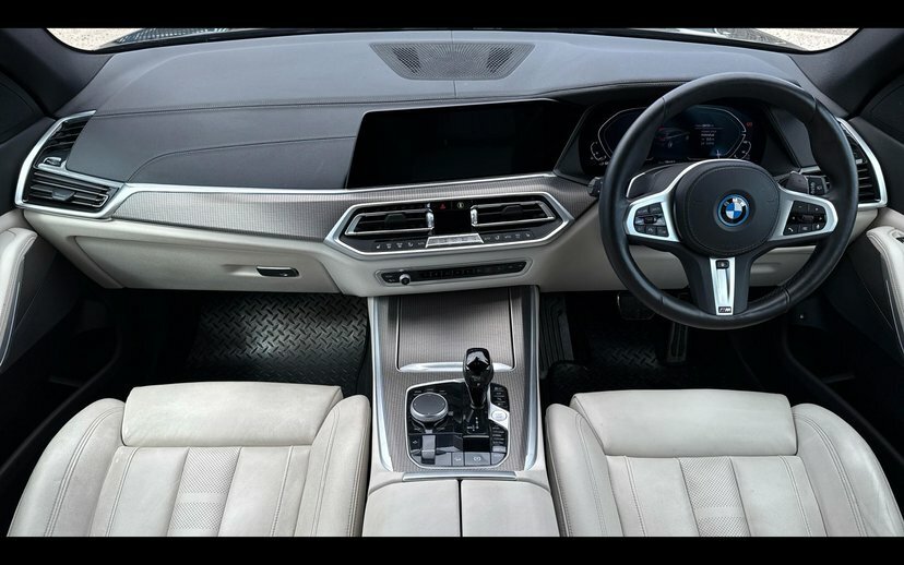 BMW X5 X5 Xdrive45e M Sport GV22WUJ Black #4