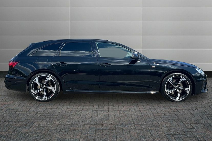 Audi A4 Avant 2.0 Tfsi 35 Black Edition Estate S Tron LP23THX Black #4