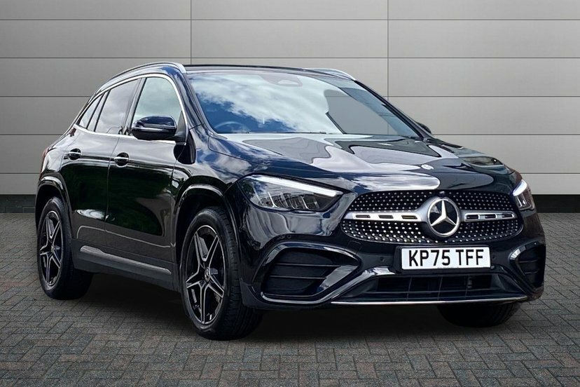 Mercedes-Benz GLA Class 2.0 Gla200d Amg Line Executive Suv 8G Black