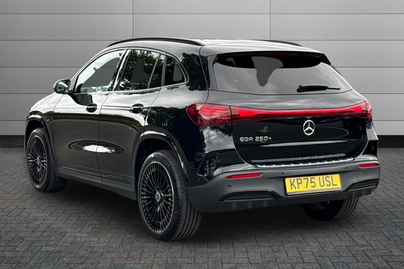 Mercedes-Benz EQA Eqa 250 Urban Edition Black #2