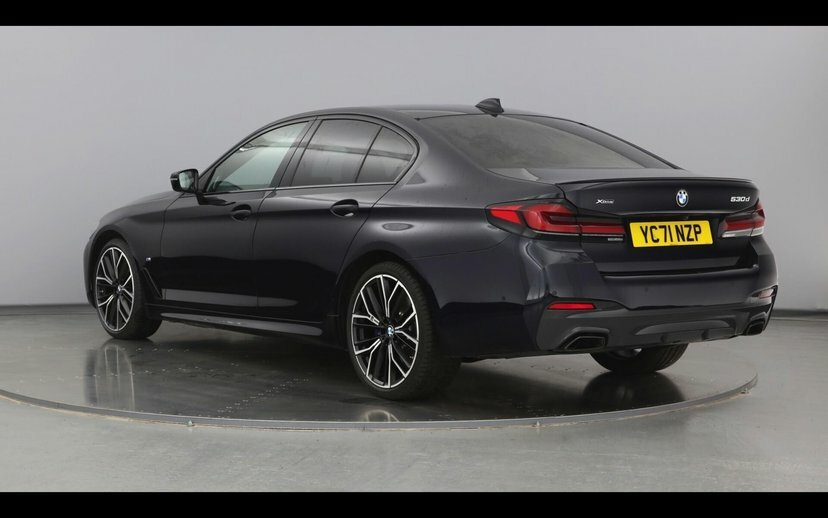 BMW 5 Series 530D Xdrive M Sport Saloon Black #2