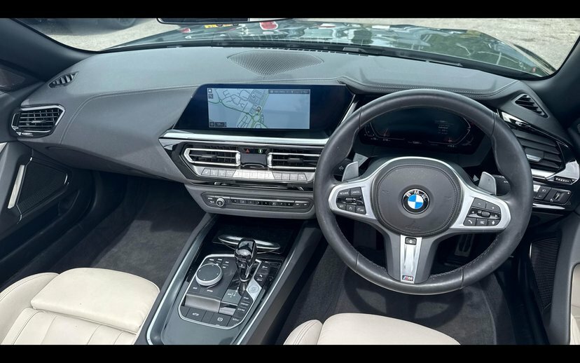 BMW Z4 Z4 Sdrive20i M Sport Green #4