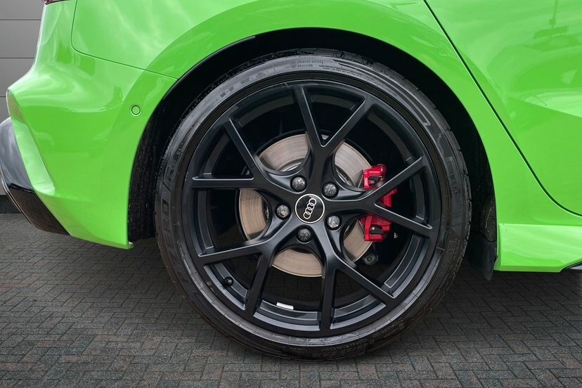 Audi RS3 2.5 Tfsi Sportback S Tronic Quattro 40 Green #5