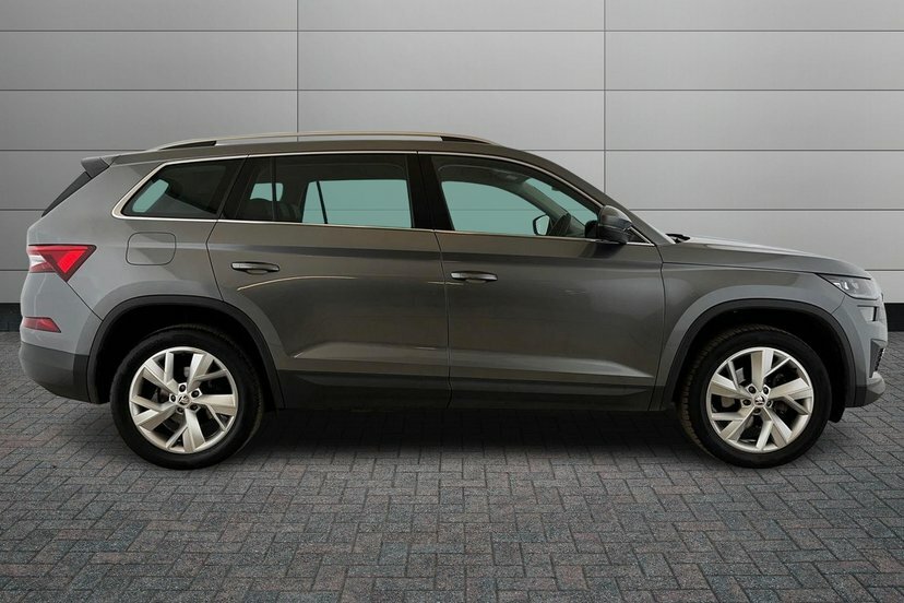Skoda Kodiaq Kodiaq Se L Executive 7 Seats 1.5 Tsi 150 Ps Dsg Grey #4