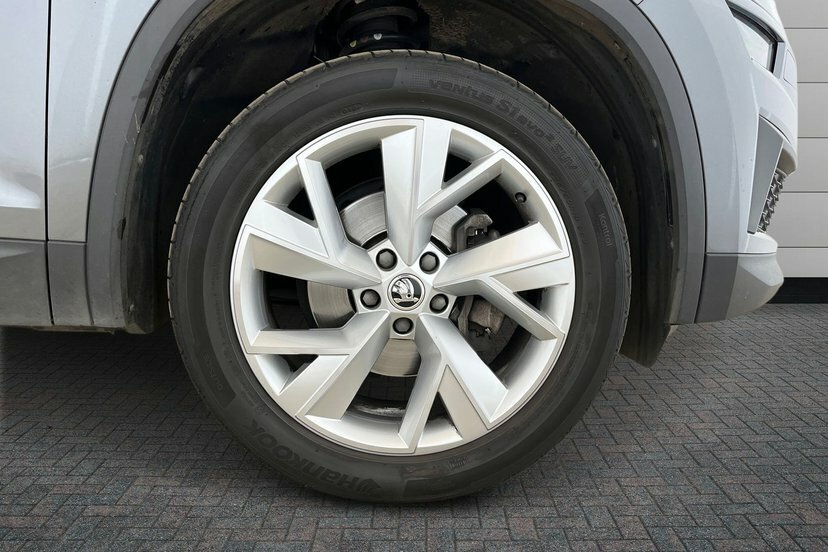 Skoda Kodiaq Kodiaq Se L Executive 7 Seats 1.5 Tsi 150 Ps Dsg Grey #5