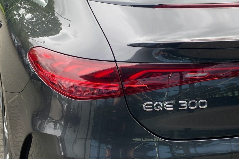 Mercedes-Benz EQE 300 Amg Line Premium Black #22