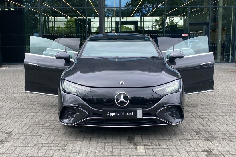 Mercedes-Benz EQE 300 Amg Line Premium Black #32