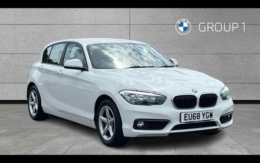 BMW 1 Series 118I Se 5-Door White