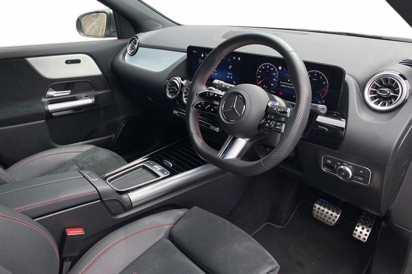 Mercedes-Benz GLA Class 1.3 Gla200h Mhev Amg Line Executive Suv Petr KP75USZ Grey #5