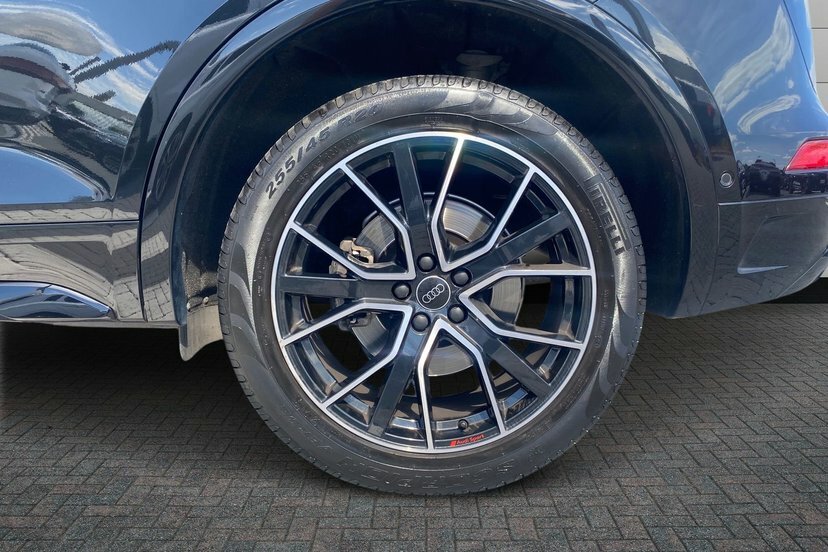Audi Q5 2.0 Tfsi 45 Black Edition Suv S Tronic Black #5