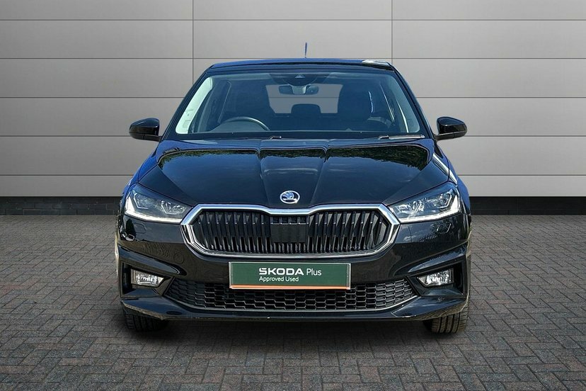 Skoda Fabia 2022 1.0 Tsi 95Ps Se Comfort 5-Dr Hatchback White #7