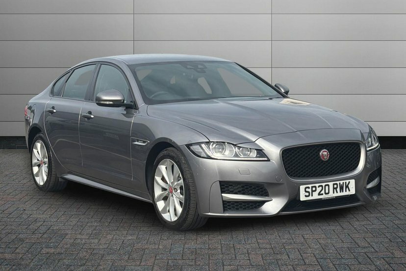 Jaguar XF 2.0D R-sport Saloon 180 Ps Grey