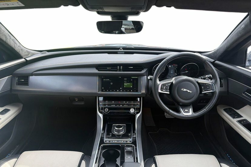 Jaguar XF 2.0D R-sport Saloon 180 Ps Grey #5