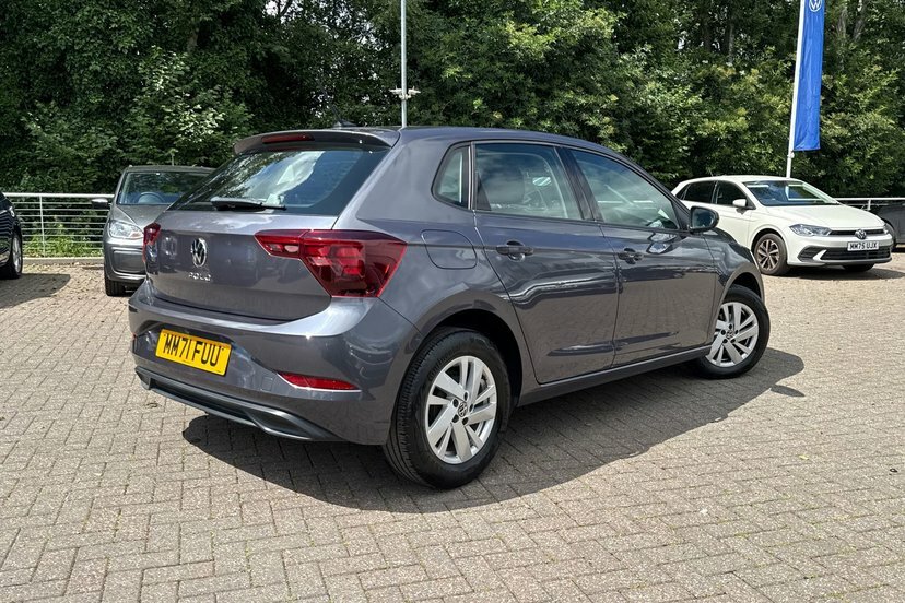 Volkswagen Polo 1L Life Black #24